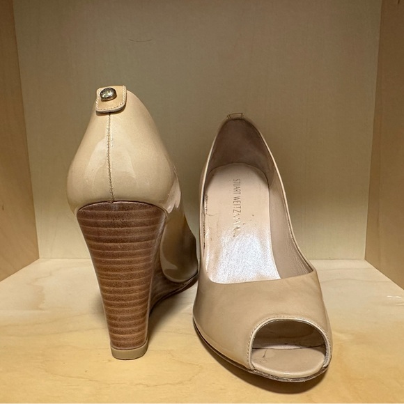 Stuart Weitzman Nude Patent Wedges - Picture 11 of 12